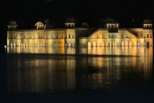 Jaipur: City tour noturno em um jipe aberto