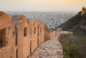 Jaipur: Całodniowa wycieczka z Amer Fort i zachodem słońca w Nahargarh