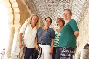 Jaipur: Flower Market, Amber Fort, Monkey Temple & City Tour