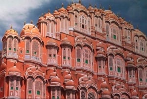 Jaipur: Full Day City sightseeing with Car, Guide & Lunch