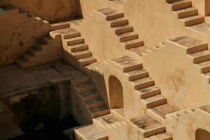 Jaipur: Heldagstur med sightseeing i bil og lokal guide