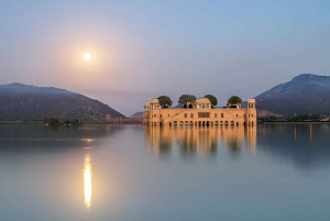 Ganztagestour Jaipur mit Abholung und Rücktransfer in Agra oder Delhi