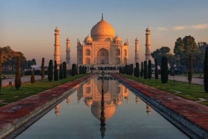 Jaipur: Tajmahal Sunrise Tour ja Fatehpur Sikri & Abhaneri