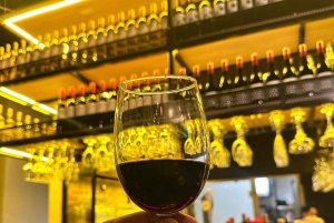 Jaipur Guided Bar Crawl with Hotel Pickup and Drop-off