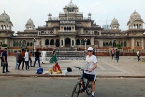 Jaipur: Geführte Fahrradtour am Morgen mit Verkostung