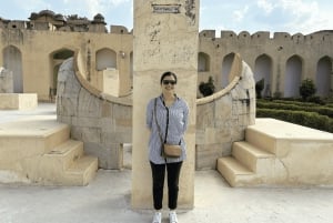 Jaipur: Half Day Tour (Amber Fort, Panna Meena, Jal Mahal)