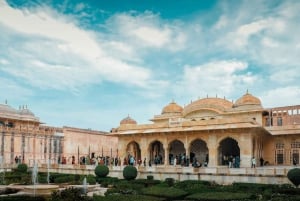 Jaipur: halfdaagse tour naar het Amer Fort, Jal Mahal en Stepwell