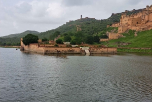 Jaipur Half Day Tour By Tuk Tuk With Local Chaiwala