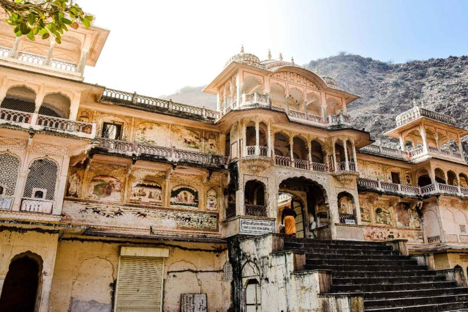 Джайпур: прогулка по историческим местам, фотосессия и чай