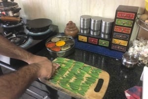 JAIPUR: Indian Interactive Cooking Class with Local Family