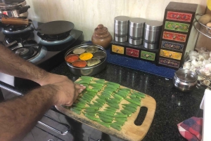 Jaipur: Interactive Cooking Class with a Local Family