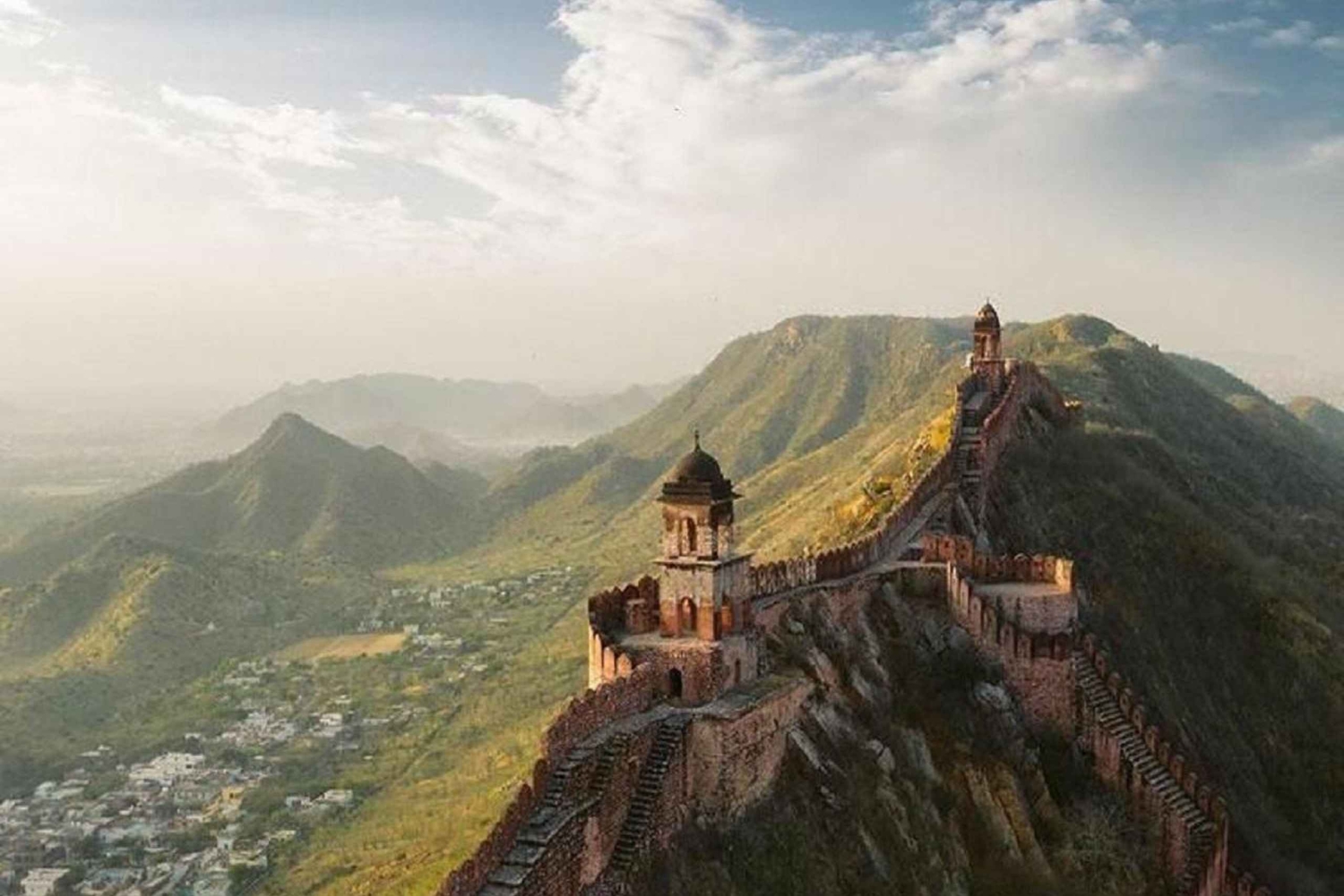 Jaipur jeepsafari: Amber, Jaigarh, Nahargarh Forts Stepwell