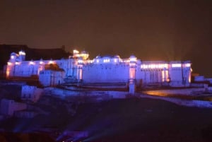 Jaipur: Ljus- och ljudshow med middag i Amber Fort