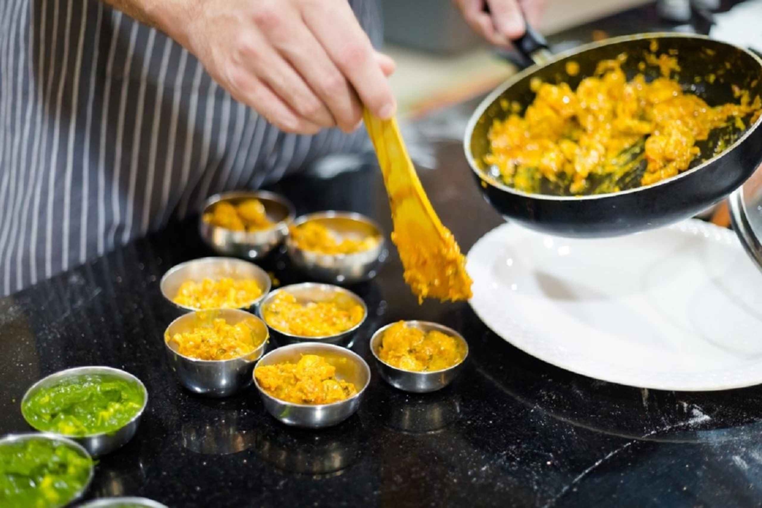 Jaipur: giro al mercato, lezione di cucina e cena in famiglia