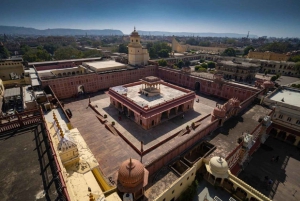 Jaipur : Visite guidée du fort d'Amber, du puits d'escalier et du temple de l'amour aveugle