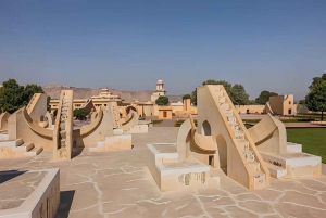 Jaipur : Visite guidée du fort d'Amber, du puits d'escalier et du temple de l'amour aveugle