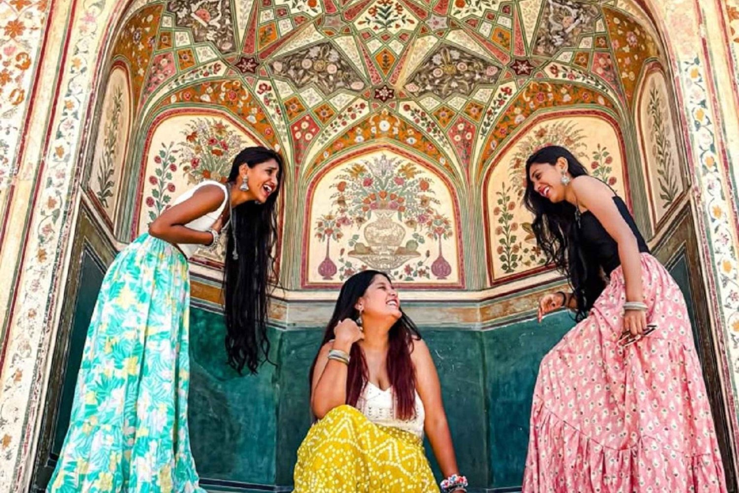 Jaipur: Top Attractions & Flower Valley Tour by Car