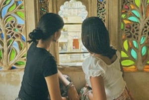 Jaipur: Top Attractions & Flower Valley Tour by Car