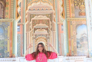 Jaipur: Profesjonell fotoshoot ved Patrika Gate med lokal fotograf