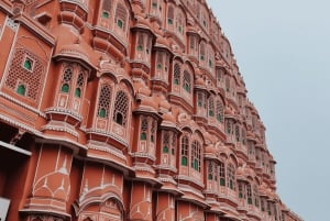 Jaipur: Pink City Heritage Walk with Chai & Local Stories