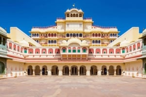 Jaipur: Privat byrundtur med valgfri buffet og billetter