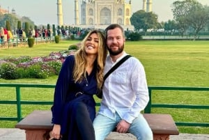From Jaipur: Taj Mahal & Agra Private Guided Day Tour