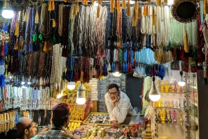 Jaipur: yksityinen opastettu shoppailukierros asiantuntijan kanssa autolla