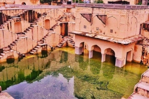 Jaipur private guided tour by vintage Luxury car