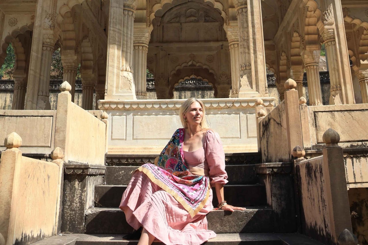 Jaipur: privat mobilfotografering ved Gaitore Cenotaphs