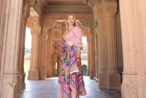 Jaipur: privat mobilfotografering ved Gaitore Cenotaphs