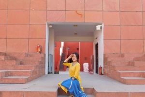 Jaipur: Evening Motorbike Tour for Solo Female Travelers