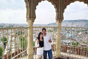 Jaipur: Evening Motorbike Tour for Solo Female Travelers