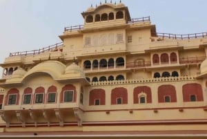 Jaipur: Full Day Private Sightseeing Tour with Masala Chai