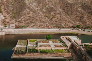 Escapada real a Jaipur: lujosa estancia de 2 días y 1 noche.