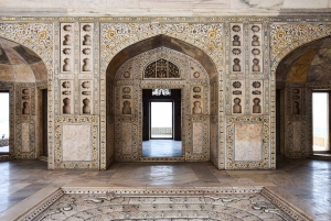 Jaipur City Tour Elephant Ride with Guide