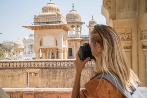 Jaipur: Skip-the-Line Explorer Pass to 5 Attractions