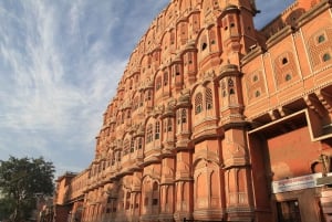 Jaipur: Sunrise at Chulgiri Temple & Heritage City Tour