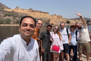 Jaipur Tour ( Roze Stad ) met de auto vanuit Delhi - All Inclusive