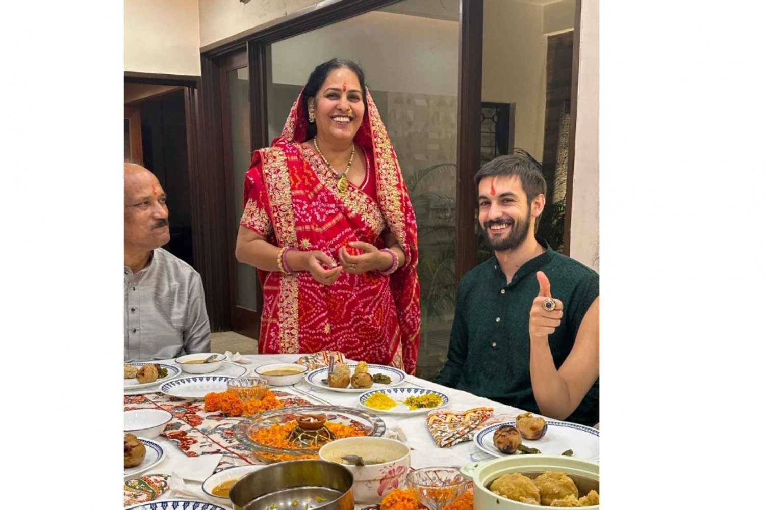 Jaipur: Perinteinen ruoanlaittokurssi ja tarinankerronta