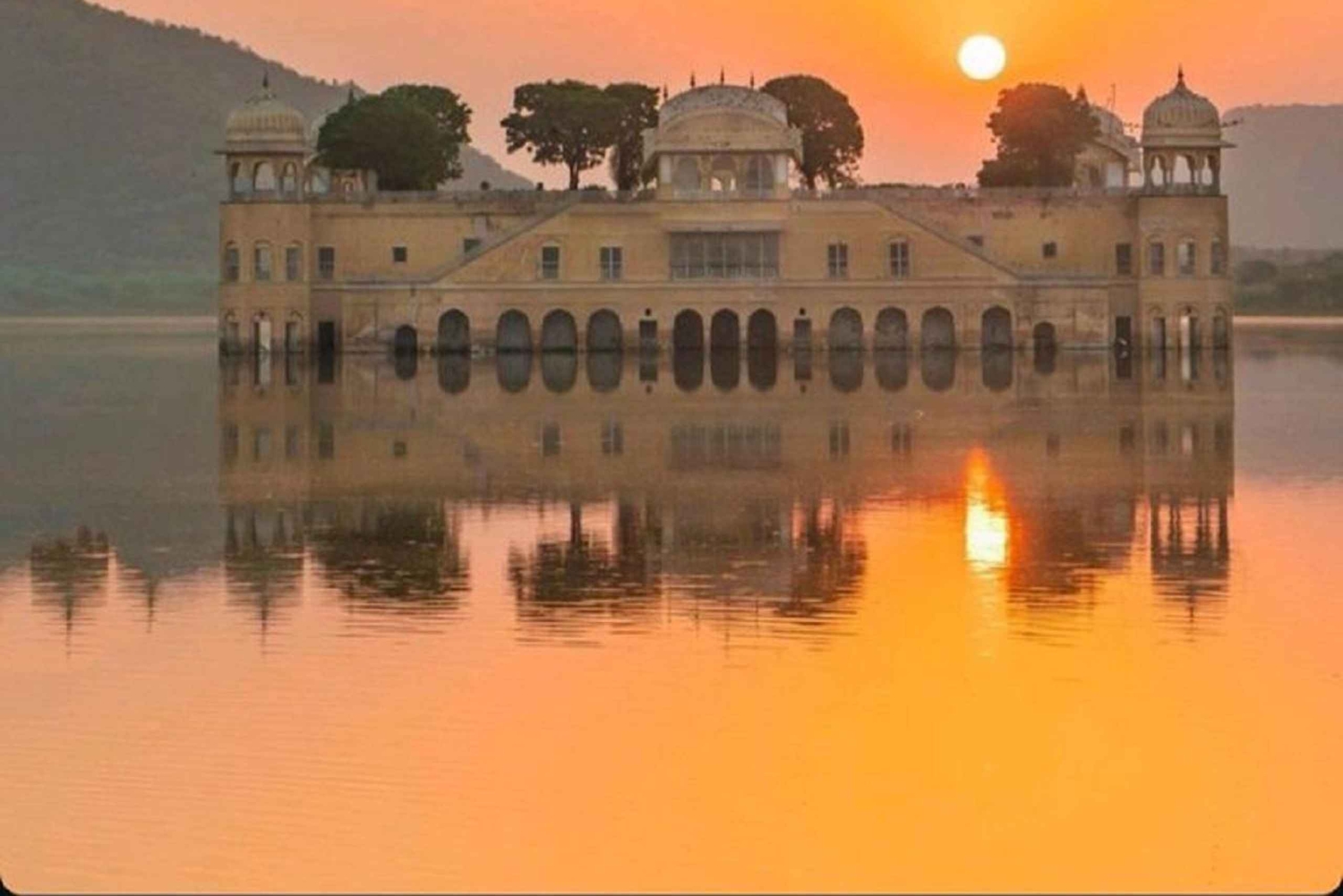 Jaipur: Tuk Tuks morgonäventyr, sightseeing och lokala pärlor