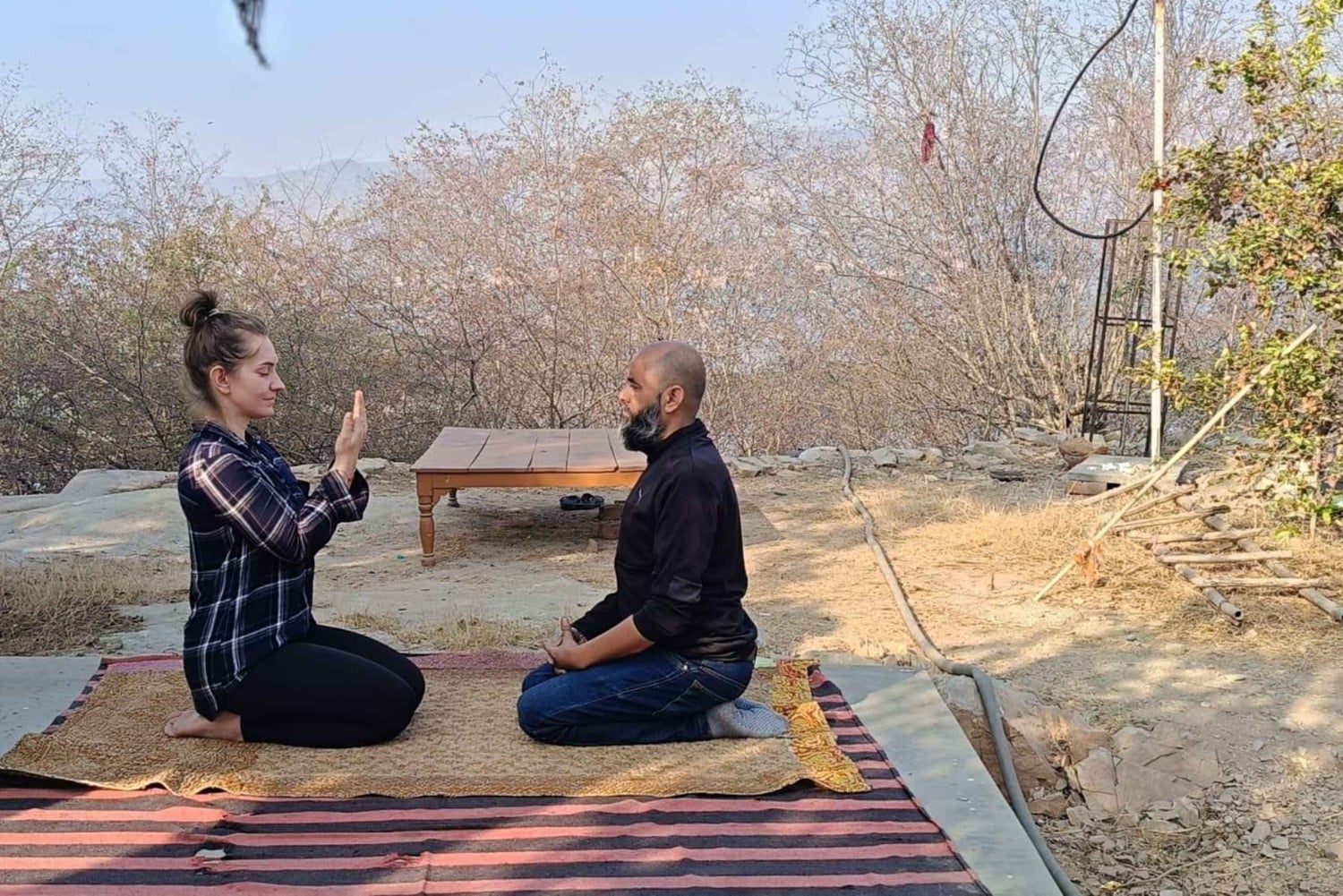 Jaipur: Jooga- ja meditaatiokoulutus pyhän kävelyn kanssa