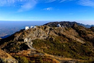 Delhi: 2-Day Private Taj Mahal/Agra Tour w/ Fatehpur Sikri