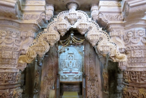 Jaisalmer: 2-daagse woestijnsafari met kamelenrit en stadsrondleiding