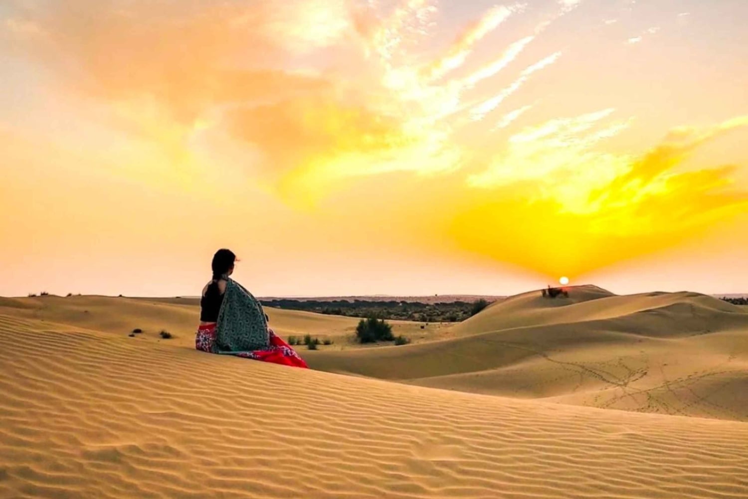 Jaisalmer: 2-Day Thar Desert Safari Adventure Tour