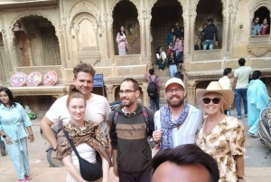 Wycieczka piesza po dziedzictwie Jaisalmer z profesjonalnym przewodnikiem