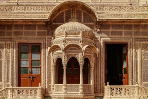 Jaisalmer: Kuldhara Dorp, Bada Bagh, & Tanot Tempel Tour