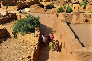 Jaisalmer: Kuldhara Dorp, Bada Bagh, & Tanot Tempel Tour