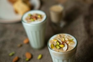 ジャイサルメール：朝の屋台の食べ物食べ歩き、黄金の街と砦ツアーをご案内します