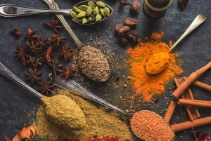 ジャイサルメール：朝の屋台の食べ物食べ歩き、黄金の街と砦ツアーをご案内します