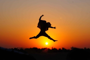 Джайсалмер: кочевая ночевка в пустыне Тар и сафари на верблюдах